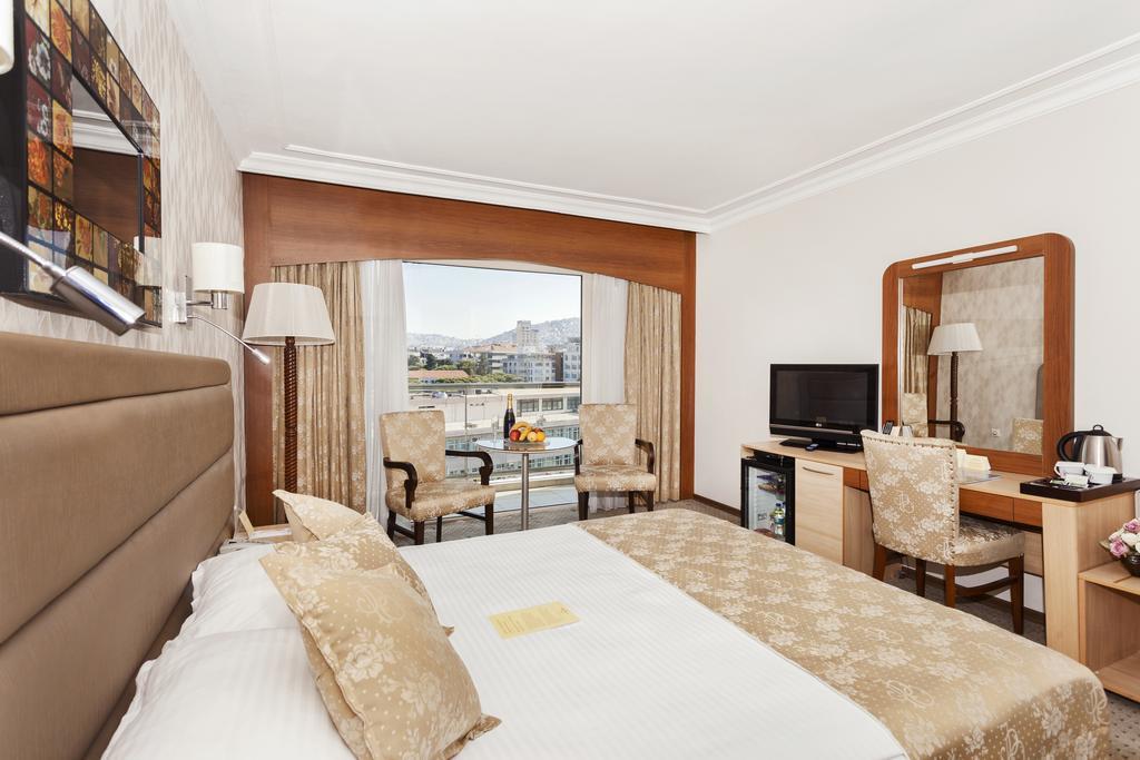 Izmir Palas Hotel Номер фото