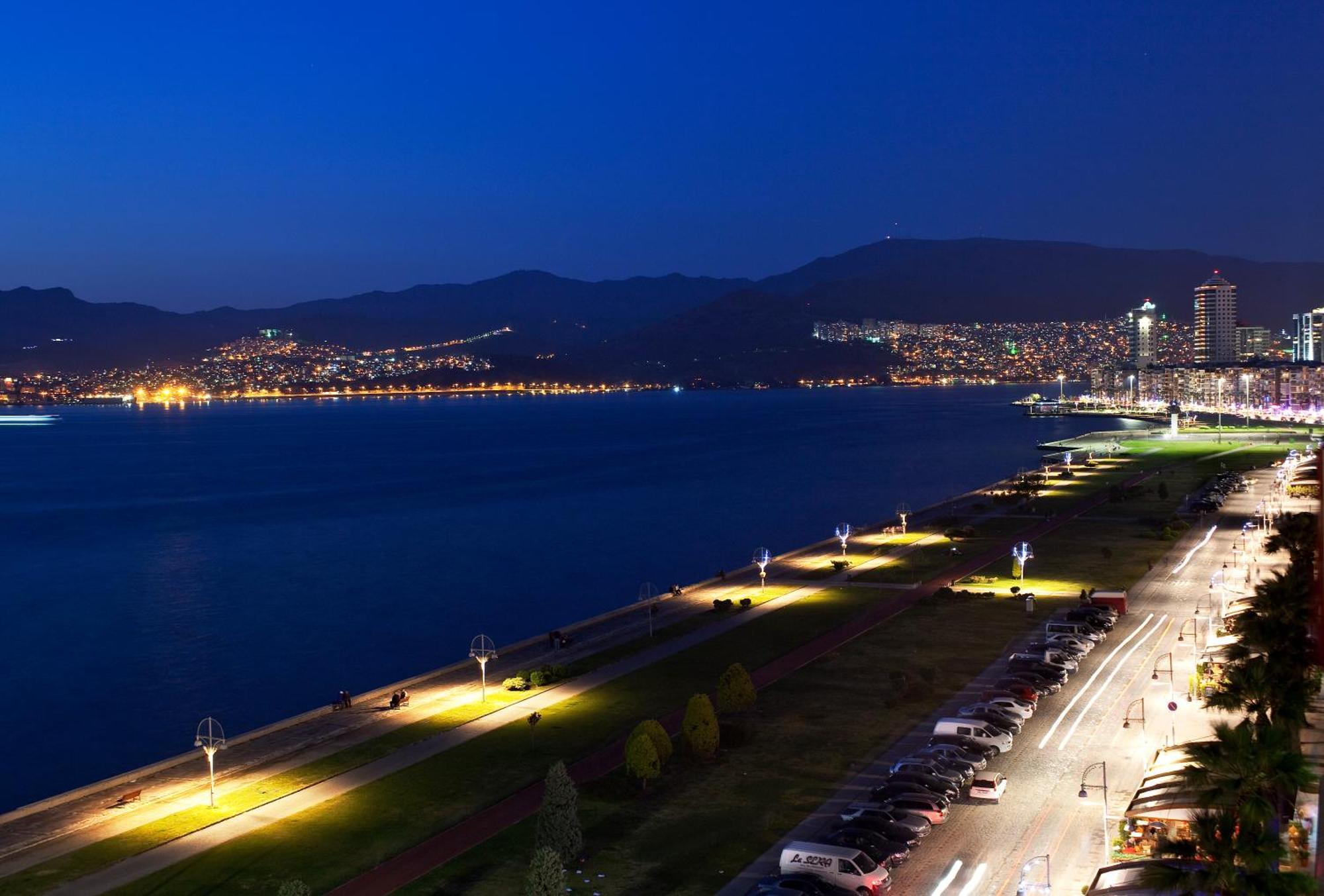 Izmir Palas Hotel Экстерьер фото