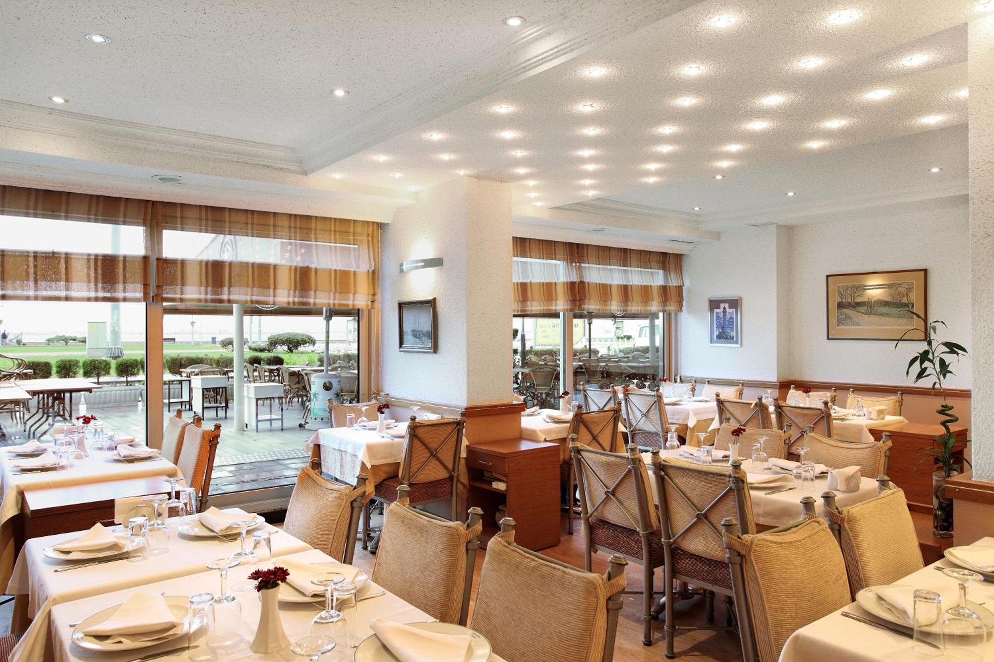 Izmir Palas Hotel Экстерьер фото